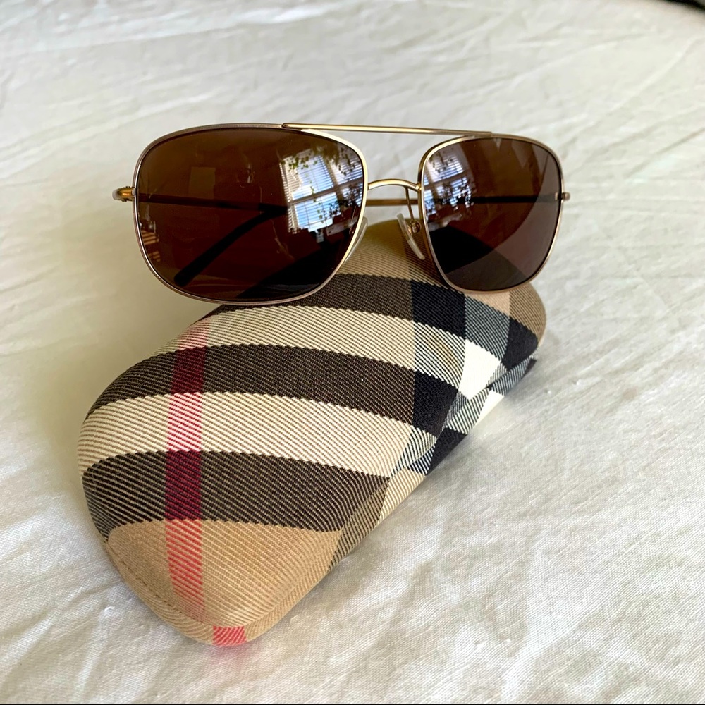 Burberry Aviator Sunglasses Unisex Gold Brown Near Mint Condition